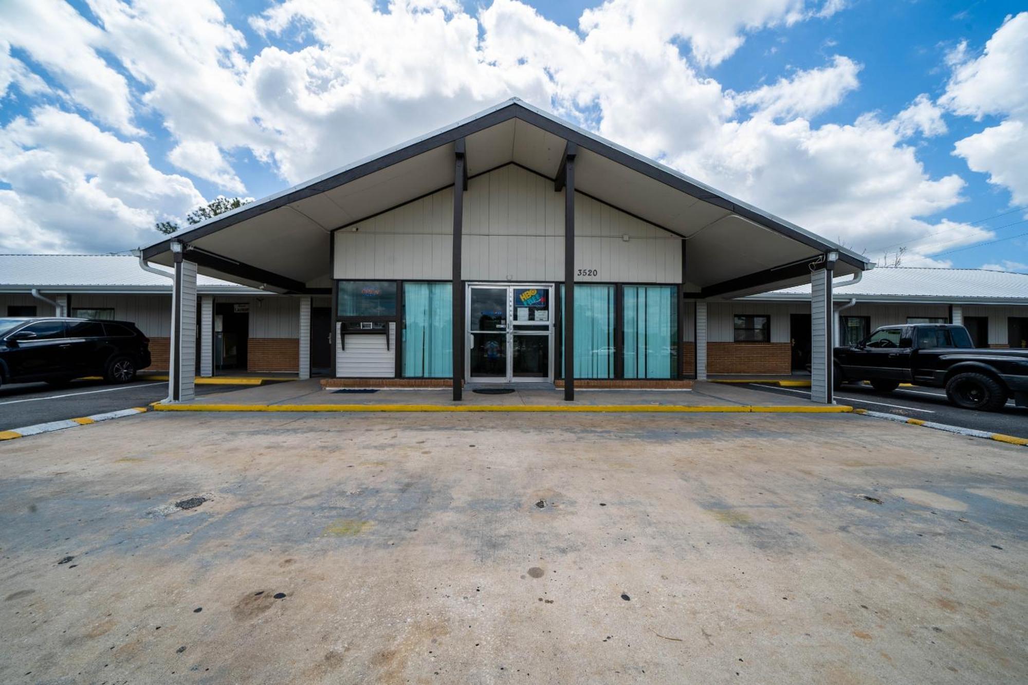 Oyo Hotel Ocala, Fl I-75 Exterior photo